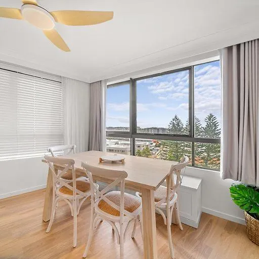 **** Aparthotel Princess Palm On The Beach Palm Beach Australia